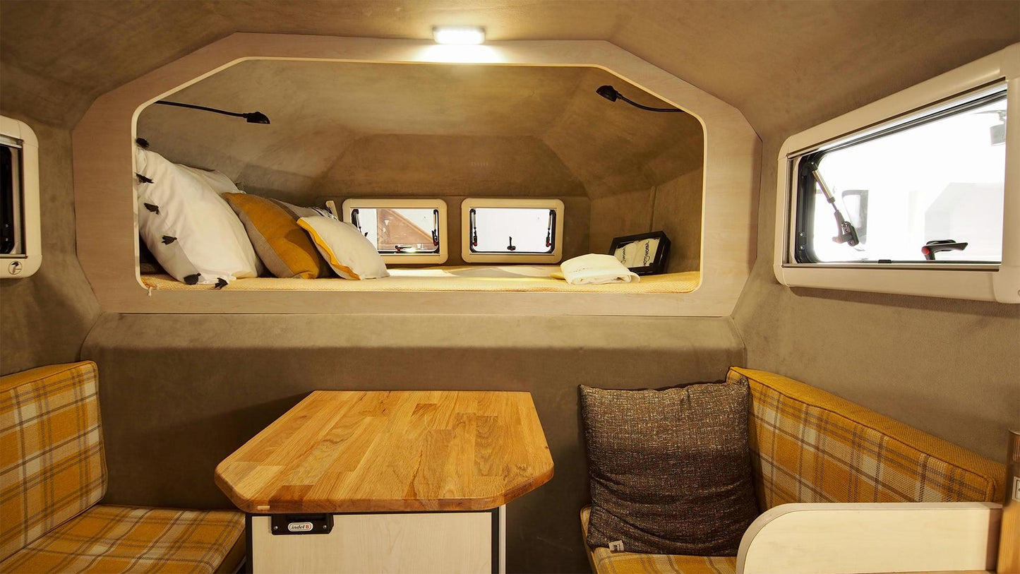Roxform Gladiator Hardtop Canopy Pickup Camper: Ultimate Off-Road Comfort - Team
