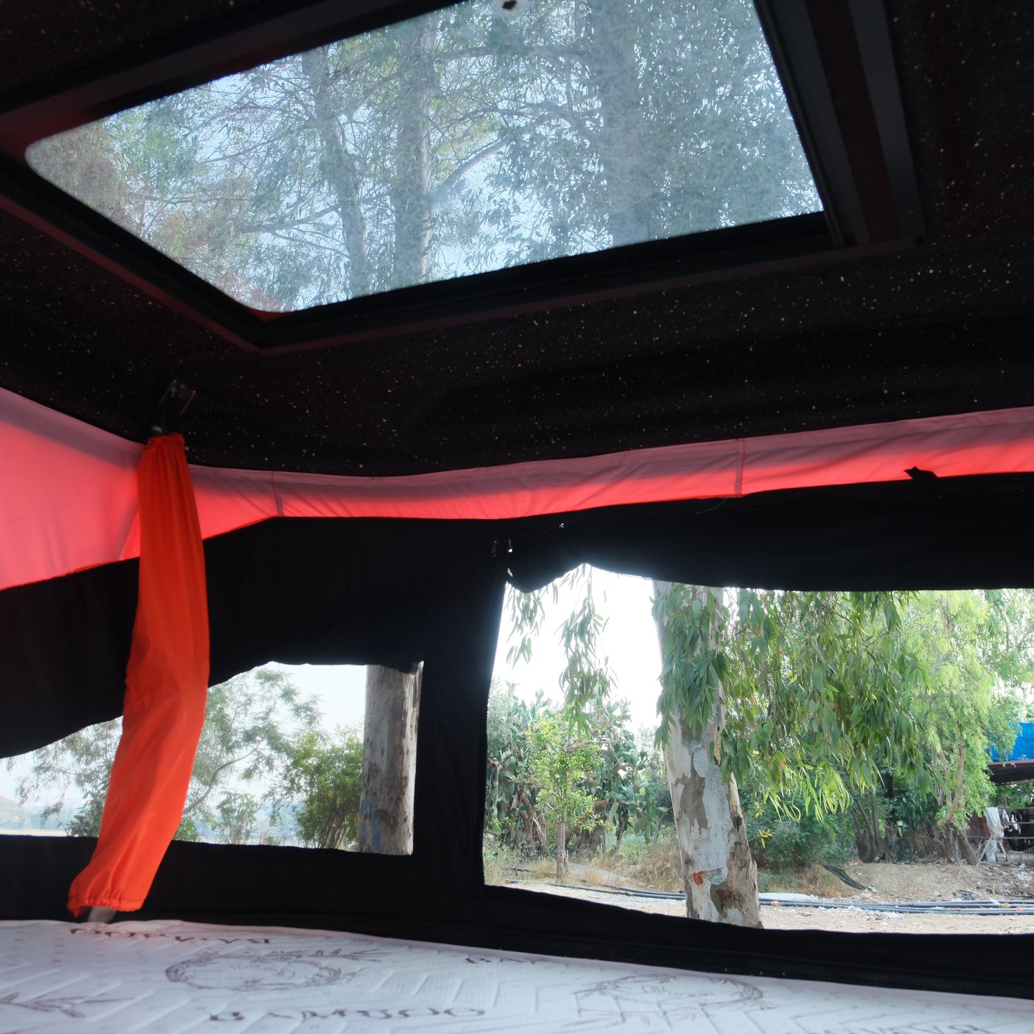 Roxform - Hard Shell Roof Tent - Hard Shell for Camping- Suitable for All Vehicles Van Campervan - Dual Side Windows for Natural Light - Fiber, Blackout Tent - (Orange - Black)