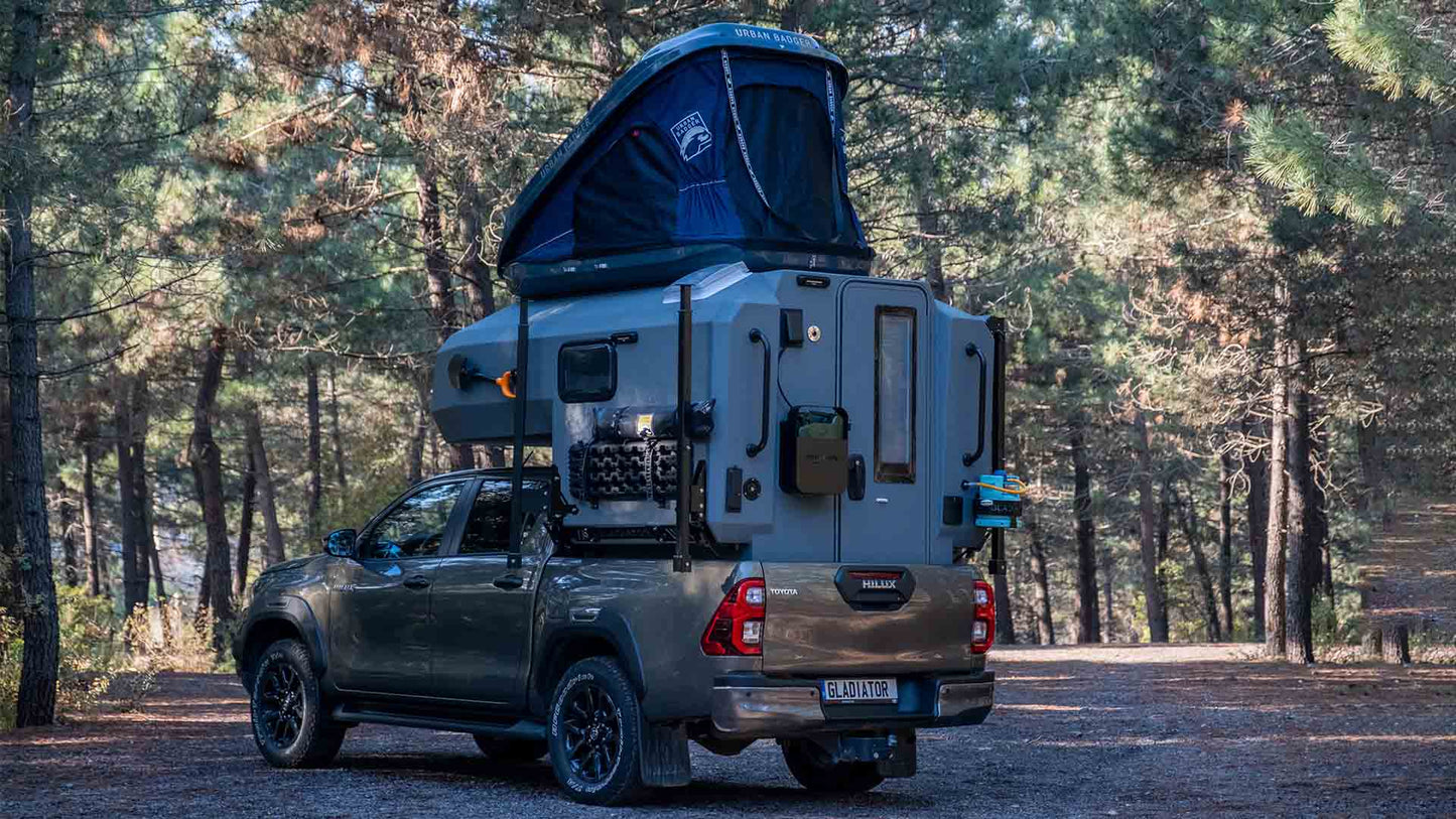 Roxform Gladiator Hardtop Canopy Pickup Camper: Ultimate Off-Road Comfort - Team