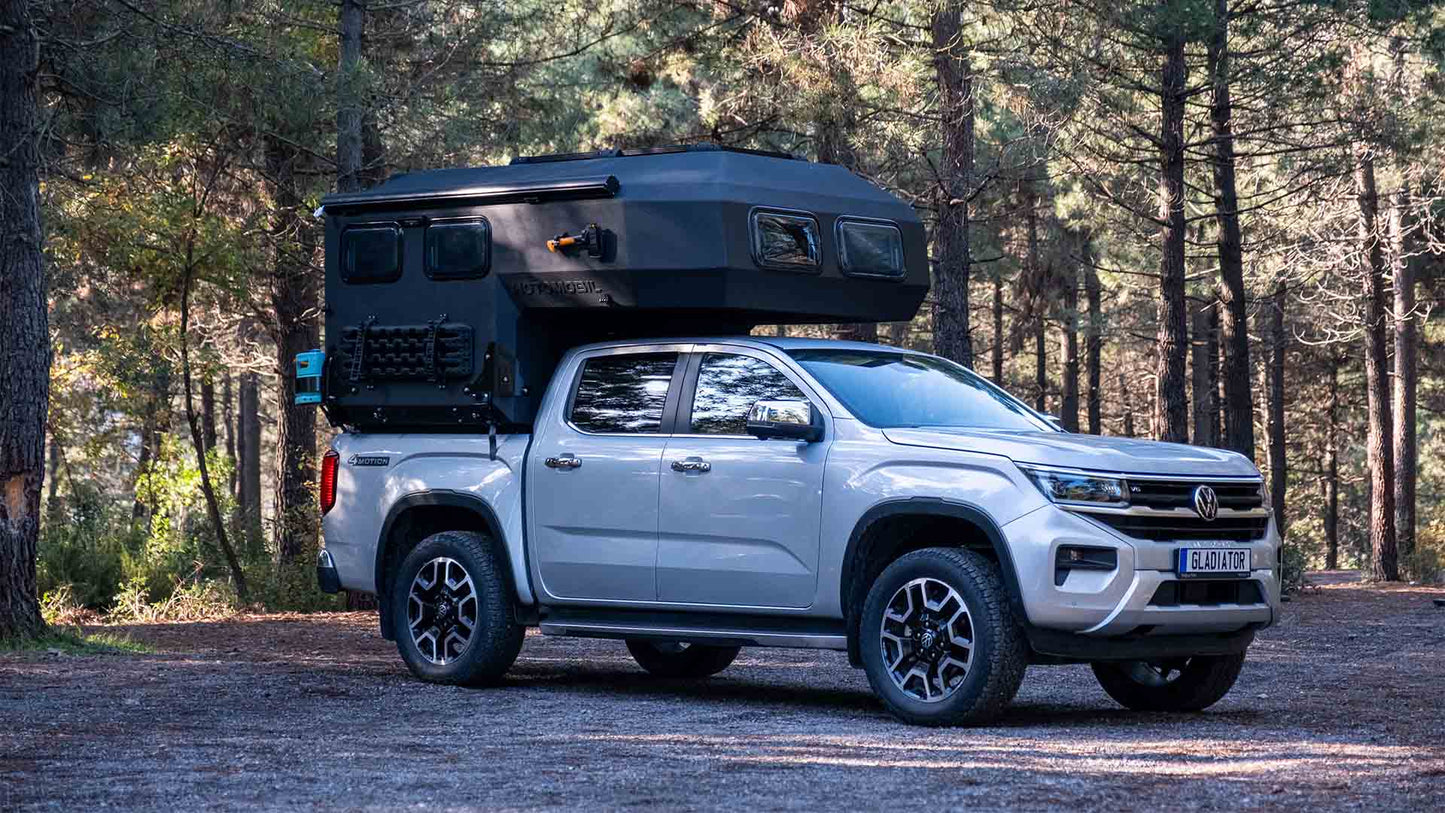 Roxform Gladiator Hardtop Canopy Pickup Camper: Ultimate Off-Road Comfort - Team