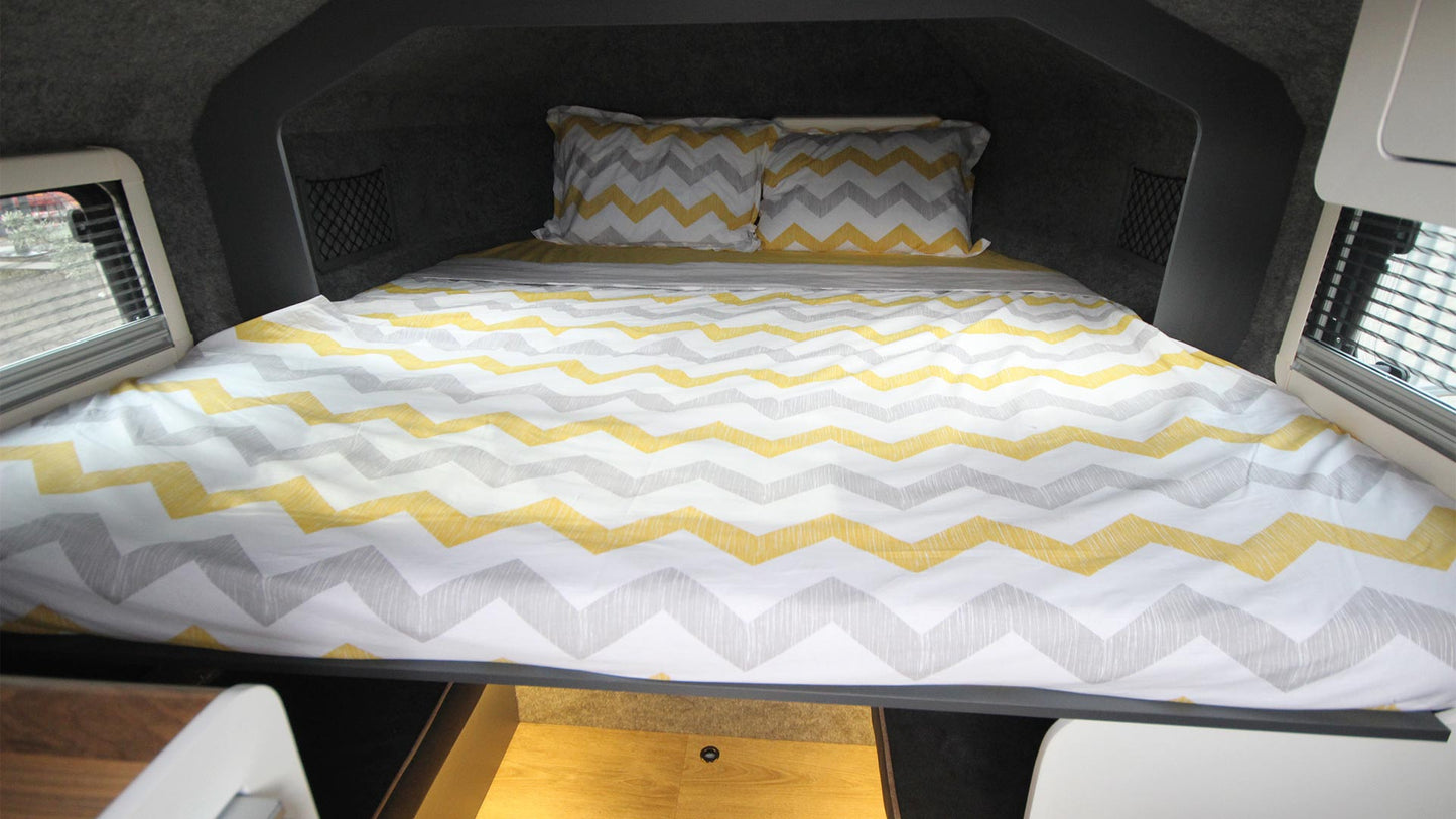 Roxform Gladiator Hardtop Canopy Pickup Camper: Ultimate Off-Road Comfort - Team